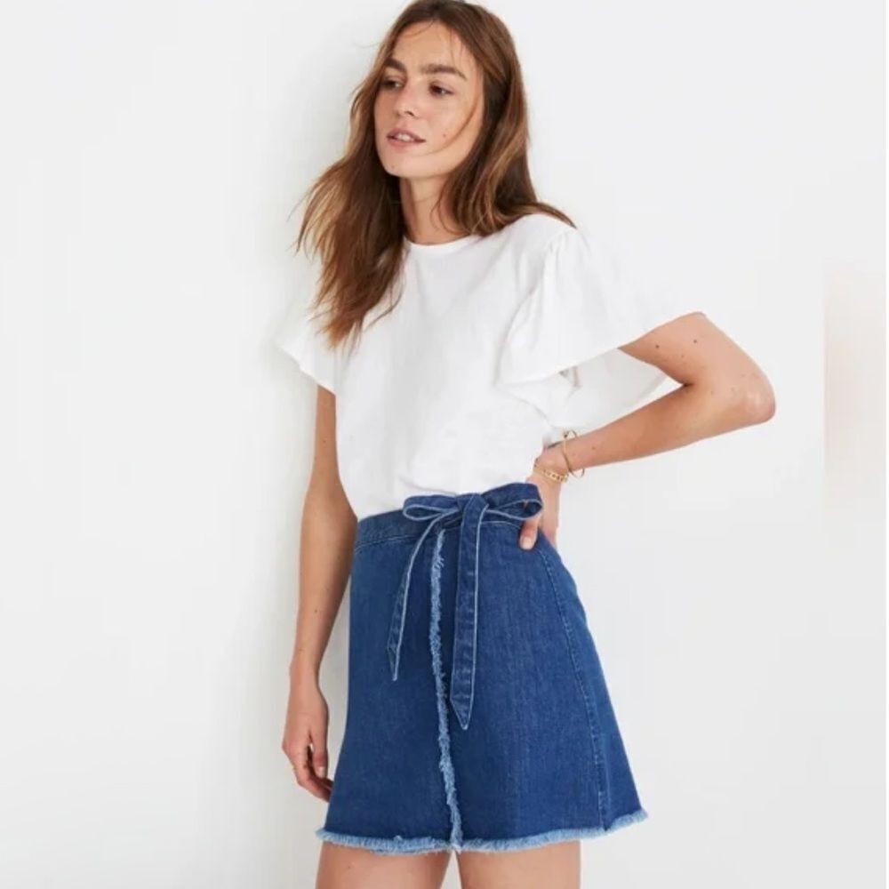 Madewell Cotton Raw Hem Mini Wrap Denim Skirt In Cardiff Wash Size 00